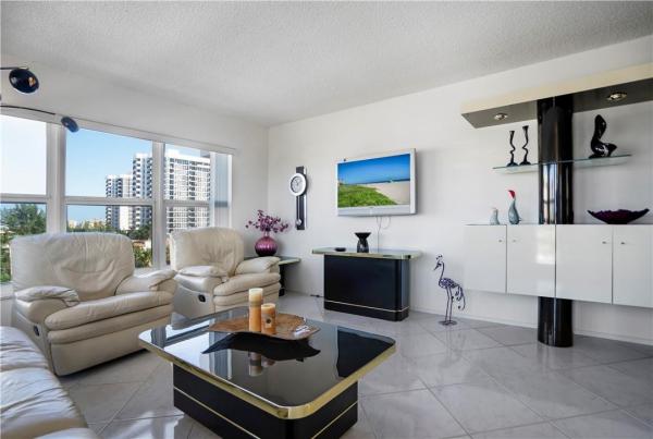 Parliament House, 405 N Ocean Blvd #529, Pompano Beach, Florida 33062, image 1