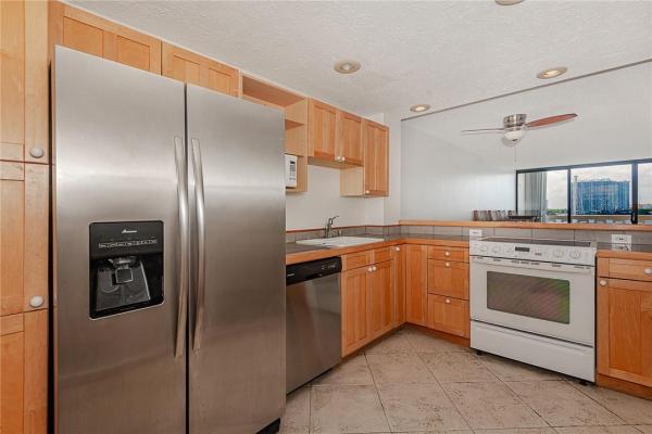 Eden Roc, 17900 N Bay Rd #507, Sunny Isles Beach, Florida 33160, image 3
