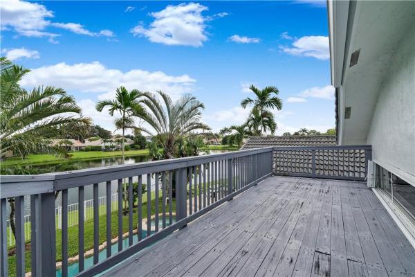 Boca Bay, 9695 W Lake Ct, Boca Raton, Florida 33434, image 3