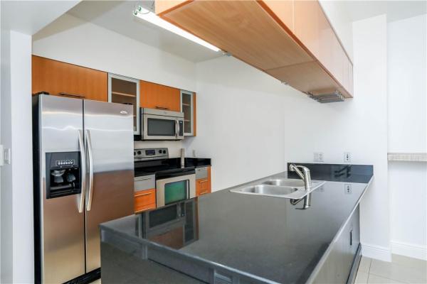 Opera Tower, 1750 N Bayshore Dr #1611, Miami, Florida 33132, image 2