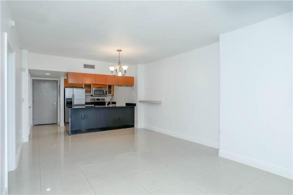 Opera Tower, 1750 N Bayshore Dr #1611, Miami, Florida 33132, image 1
