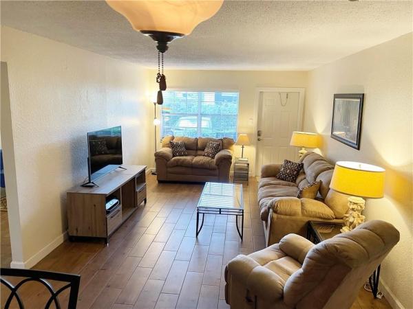 Wilton Village, 2607 NE 8th Ave #54, Wilton Manors, Florida 33334, image 3