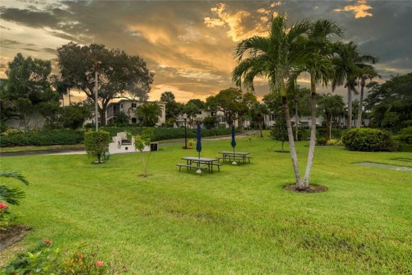 Cliff Lake Villas, 1430 Cordova Rd #24A, Fort Lauderdale, Florida 33316, image 1