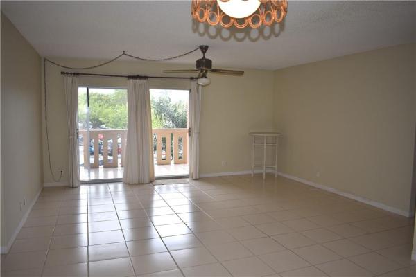 River Reach, 900 River Reach Dr #205, Fort Lauderdale, Florida 33315, image 1