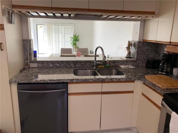 Lucerne Greens, 4704 Lucerne Lakes Blvd E #101, Lake Worth, Florida 33467, image 1