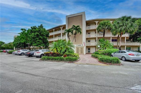 Lucaya Village, 2101 Lucaya Bnd #F1, Coconut Creek, Florida 33066, image 1
