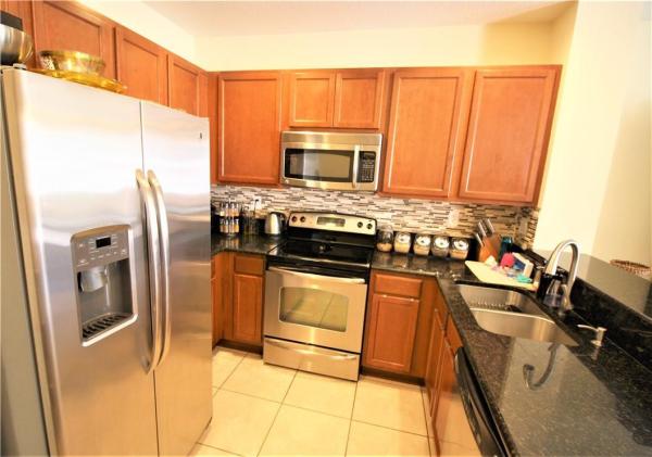 Las Brisas, 203 Las Brisas Cir, Sunrise, Florida 33326, image 3