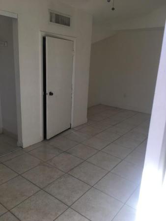 Orchard Lake Townhouses, 2421 NW 55th Ter, Lauderhill, Florida 33313, image 2