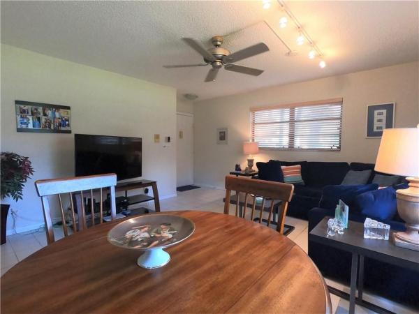 Bonaire At Woodmont, 7625 NW 79th Ave #101, Tamarac, Florida 33321, image 1