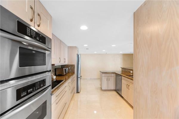 Highlands Place, 2901 S Ocean Blvd #801, Highland Beach, Florida 33487, image 2