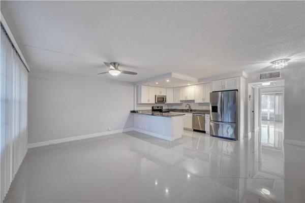 Antigua Village, 2503 Antigua Ter #E1, Coconut Creek, Florida 33066, image 1