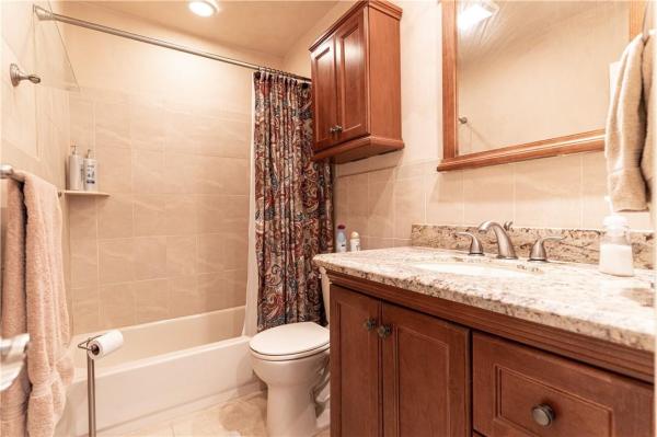 St James, 3208 SE 11th St #201, Pompano Beach, Florida 33062, image 1