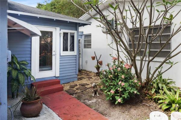 North Hollywood, 26 SW 11th St, Dania Beach, Florida 33004, image 1