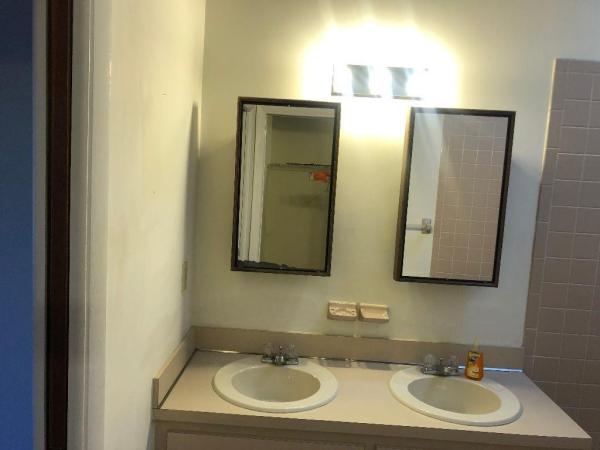 Village Townhouses At Jacaranda, 513 N University Dr #5-8, Plantation, Florida 33324, image 1