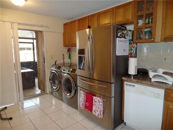 Cedarwoods At Pembroke Lakes, 10371 Jasmine Ct, Pembroke Pines, Florida 33026, image 1