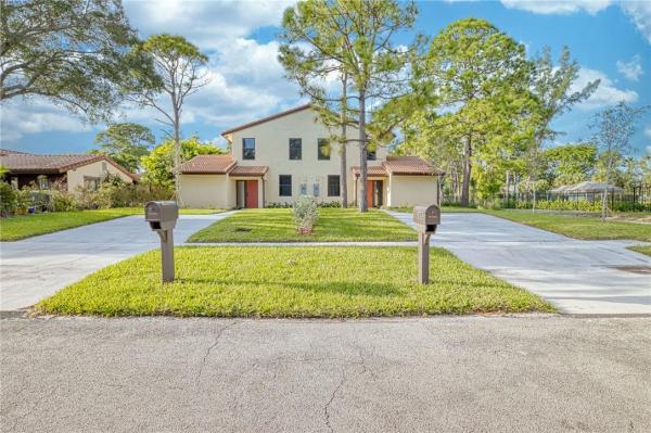 Lantana Pines, 6293 White Pine Way, Lake Worth, Florida 33462, image 1