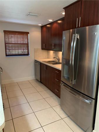 Adlerama Estates, 13501 NE 24th Pl #13501, North Miami, Florida 33181, image 3