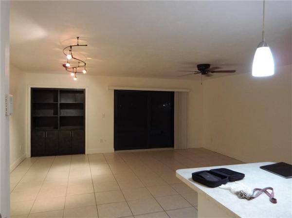 Adlerama Estates, 13501 NE 24th Pl #13501, North Miami, Florida 33181, image 2