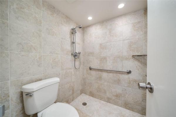 River Manor, 3000 NE 5th Ter #213-A, Wilton Manors, Florida 33334, image 3
