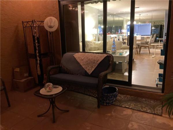 Southbridge At Pembroke Pointe, 10564 NW 6th St, Pembroke Pines, Florida 33026, image 1