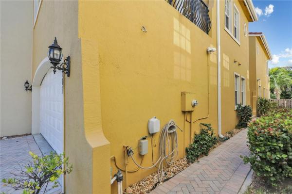 Osceola Park, 2305 SW 18th Ave, Fort Lauderdale, Florida 33315, image 1