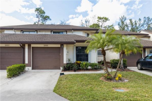 Boca Ridge Glen, 20909 W Boca Ridge Dr, Boca Raton, Florida 33428, image 2