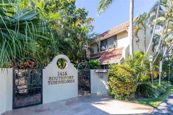 Southport Townhomes, 1415 Miami Rd #A, Fort Lauderdale, Florida 33316, image 3