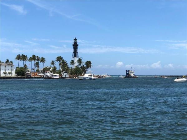 Hillsboro Shores Executive Club, 2508 Bay Dr #305, Pompano Beach, Florida 33062, image 1