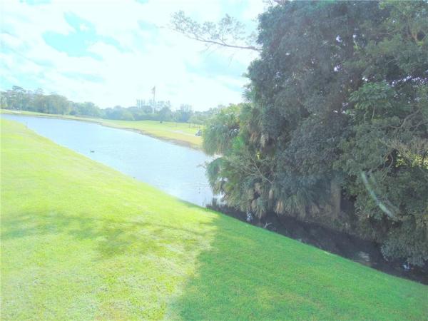 Palm Springs 2, 1470 NW 80th Ave #206, Margate, Florida 33063, image 1