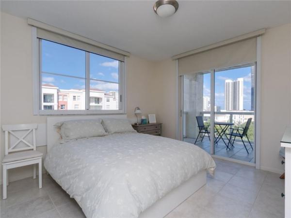 Golden Bay Club, 17050 N Bay Rd #809, Sunny Isles Beach, Florida 33160, image 1
