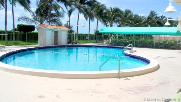 Triton Tower, 2899 W Collins Ave #834, Miami Beach, Florida 33140, image 2