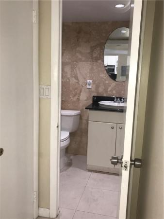 Ocean Point, 345 Ocean Dr #924, Miami Beach, Florida 33139, image 2