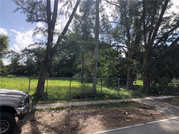 Rucks Park, 530 NE 141st St, North Miami, Florida 33161, image 2