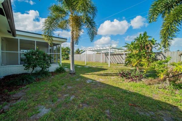 Hypoluxo Village, 3119 Tropical Trl, Lake Worth, Florida 33462, image 1