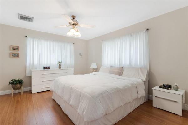 Pompano Isles, 2375 SE 10th St, Pompano Beach, Florida 33062, image 1