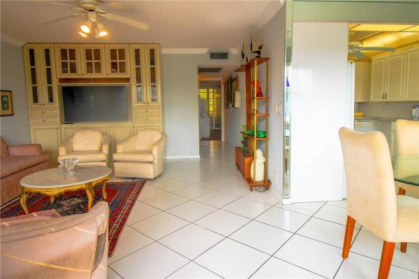 Oakridge, 2064 Oakridge F, Deerfield Beach, Florida 33442, image 3