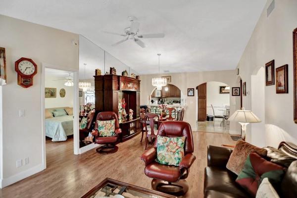 Lucerne Pointe, 7625 Tahiti Ln #201, Lake Worth, Florida 33467, image 1