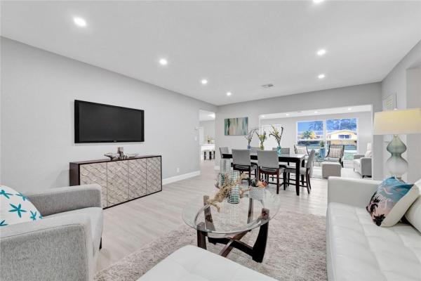 Hillmont Middle River Vista, 2013 NW 11th Ave, Fort Lauderdale, Florida 33311, image 1