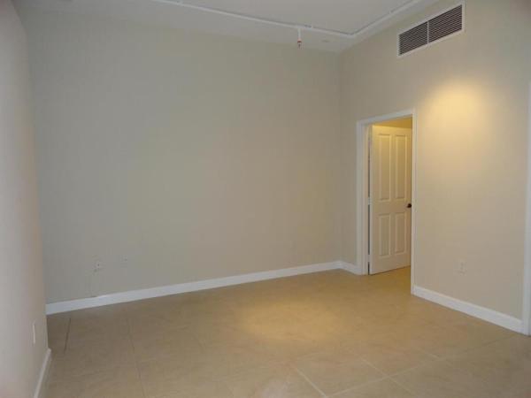 Flagler Landing, 3960 N Flagler Dr #404, West Palm Beach, Florida 33407, image 2