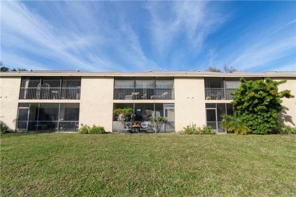 Sanctuary Pines In Boca Raton, 3939 NE 5th Ave #C204, Boca Raton, Florida 33431, image 3