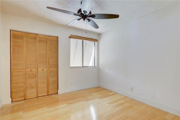 City View Townhomes, 326 City View Dr, Fort Lauderdale, Florida 33311, image 1