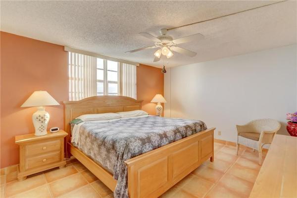 Meadowbrook Lakes View, 141 SE 3rd Ave #602, Dania Beach, Florida 33004, image 1