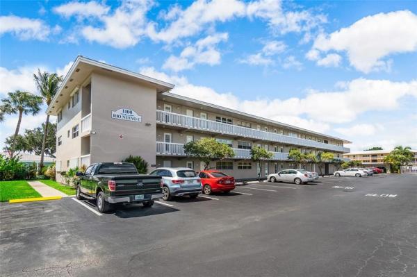 Rio Nuevo, 1100 SW 12th St #206, Fort Lauderdale, Florida 33315, image 2