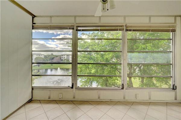 Andros Village, 1701 Andros Isle #J4, Coconut Creek, Florida 33066, image 1