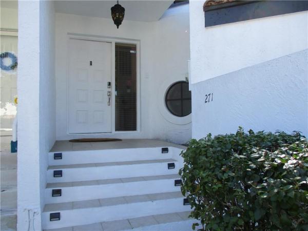 Deer Pointe, 271 NW 36th Ave, Deerfield Beach, Florida 33442, image 2
