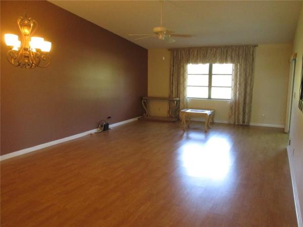 Summerwinds At Whisper Walk, 8057 Whispering Palm Dr, Boca Raton, Florida 33496, image 2