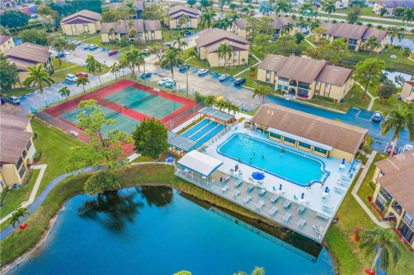 Pine Ridge 3, 317 Pine Ridge Cir #B-1, Greenacres, Florida 33463, image 1