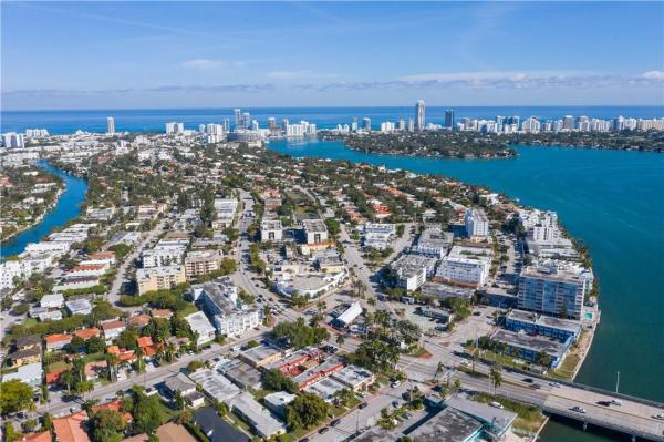 Isle Of Normandy, 2125 Bay Dr, Miami Beach, Florida 33141, image 2