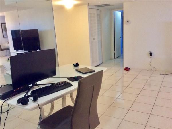 Coco Wood, 665 NE 195th St #423, Ives Estates, Florida 33179, image 2