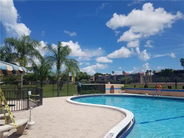 Palm Lakes, 480 NW 76th Ave #303, Margate, Florida 33063, image 1